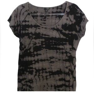 A.N.A.  Black and Grey Tie Dye Short Sleeve Top Size M